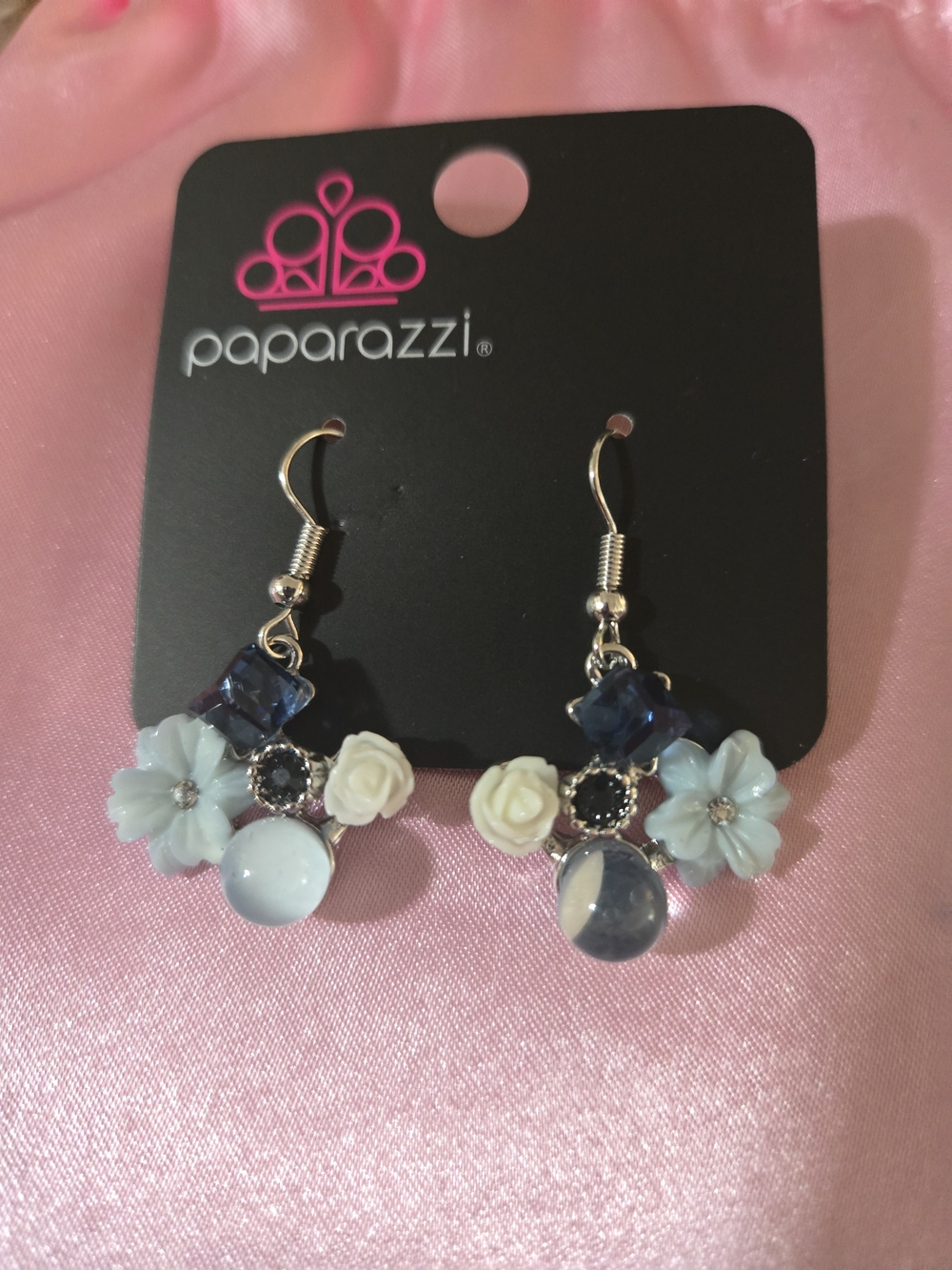 paparazzi Blue and White Floral Cluster Earrings